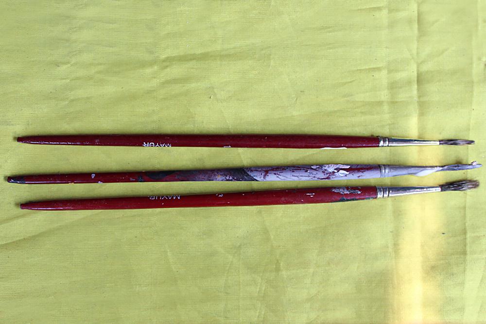 col-sm-4