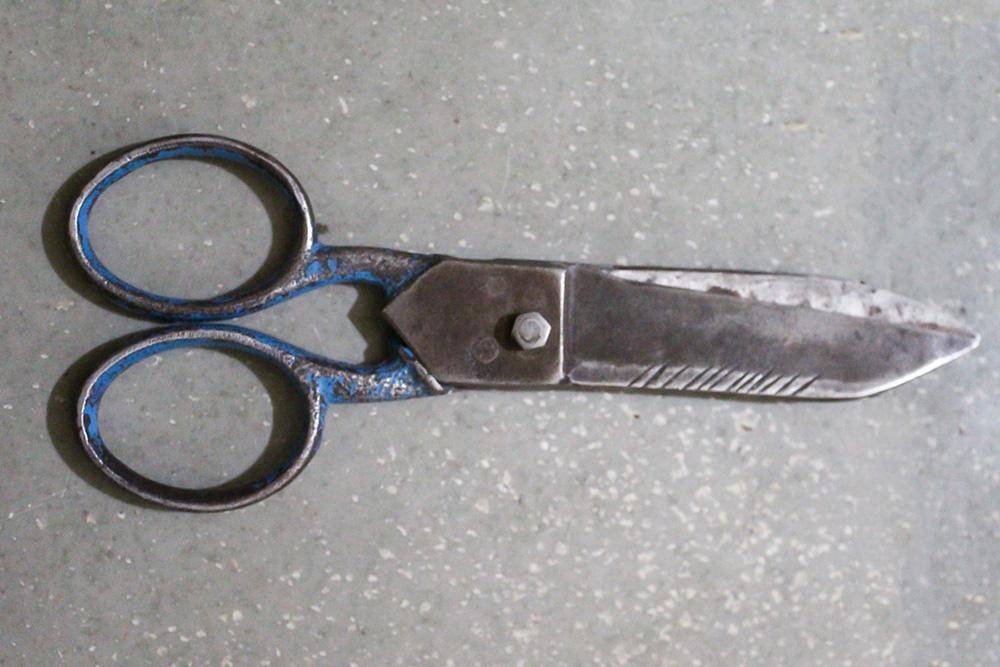 col-sm-4