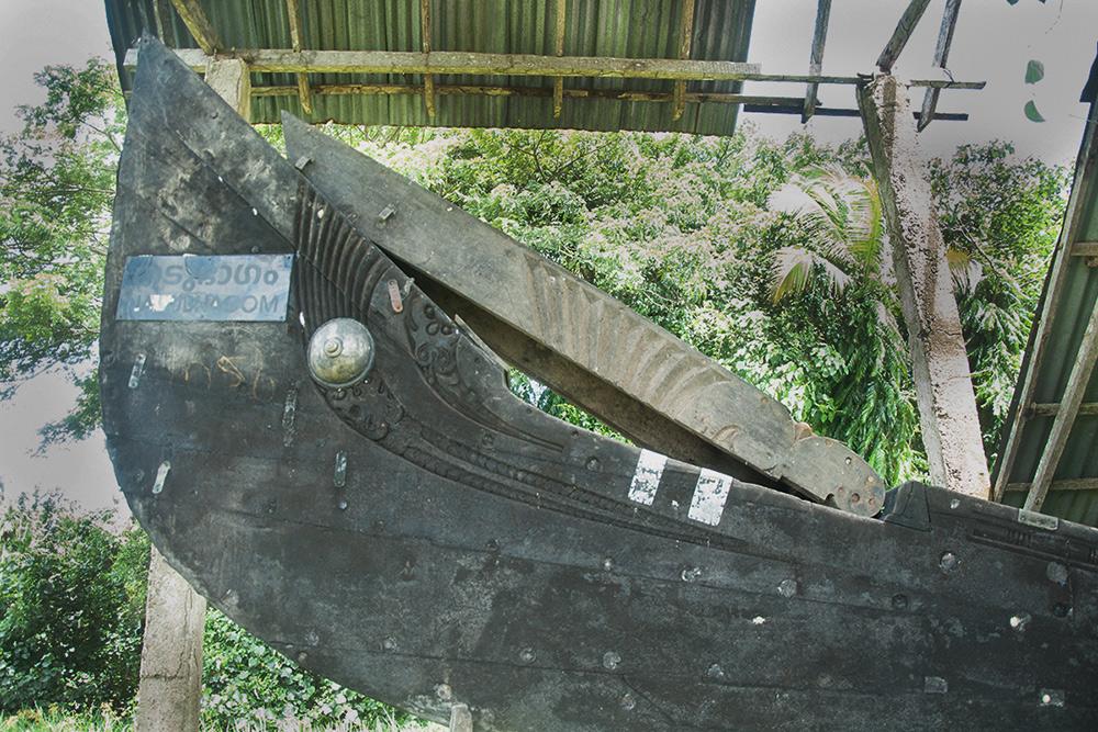 col-sm-4
