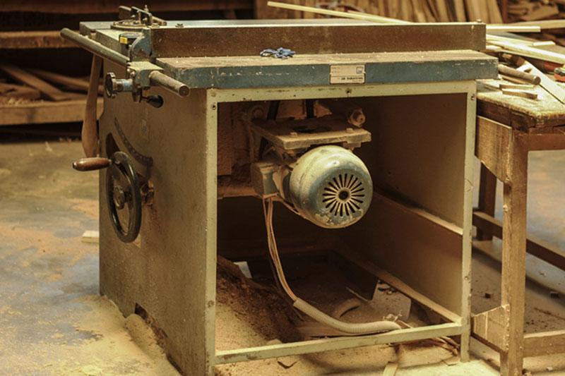 col-sm-4