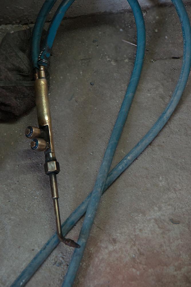 col-sm-4